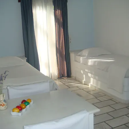 Hotel apartamentowy Nissiotiko Drios