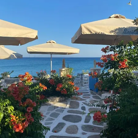νησιώτικο Ξενοδοχείο με διαμερίσματα