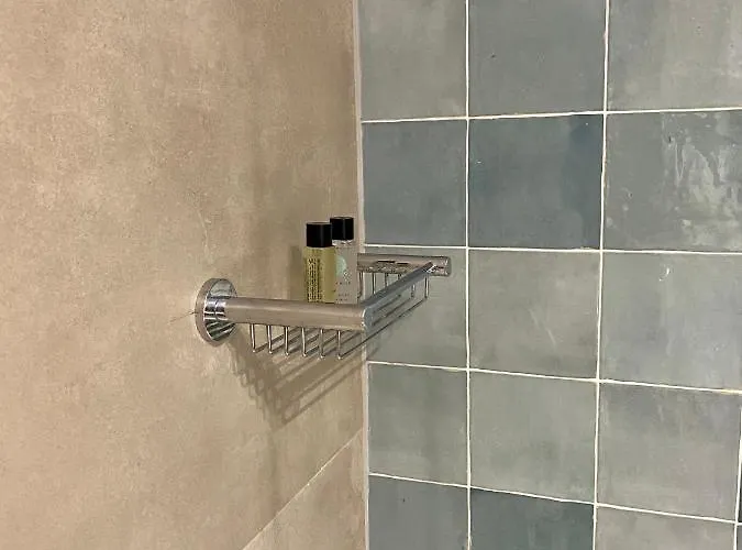 Ξενοδοχείο με διαμερίσματα νησιώτικο 3*