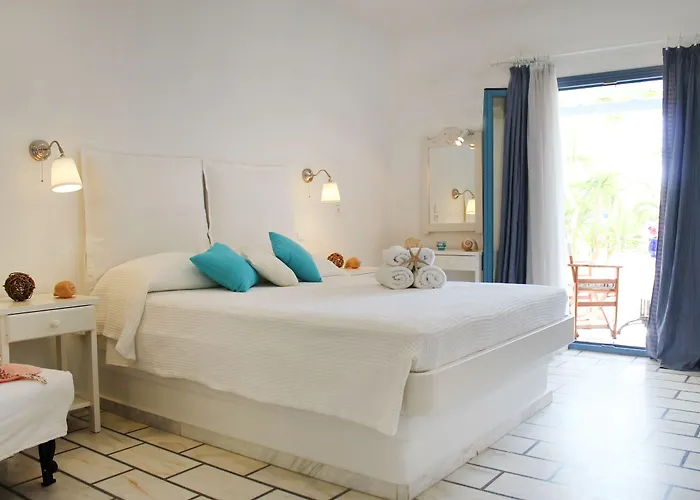 νησιώτικο Ξενοδοχείο με διαμερίσματα 3*