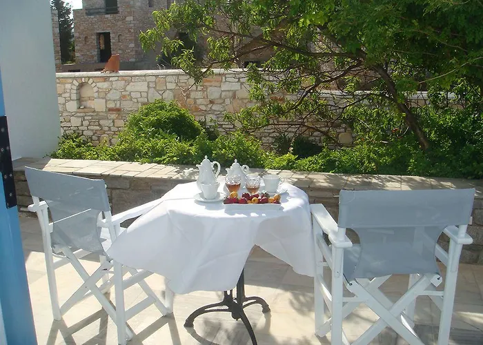 νησιώτικο Ξενοδοχείο με διαμερίσματα Δρυός